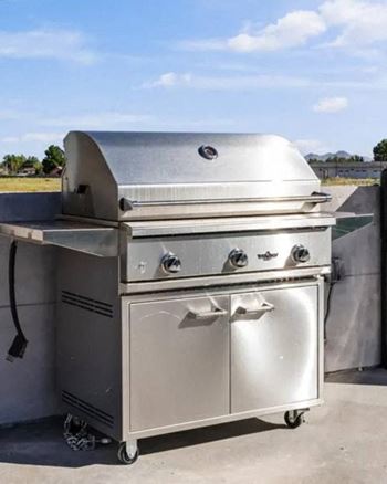Outdoor grilling stations